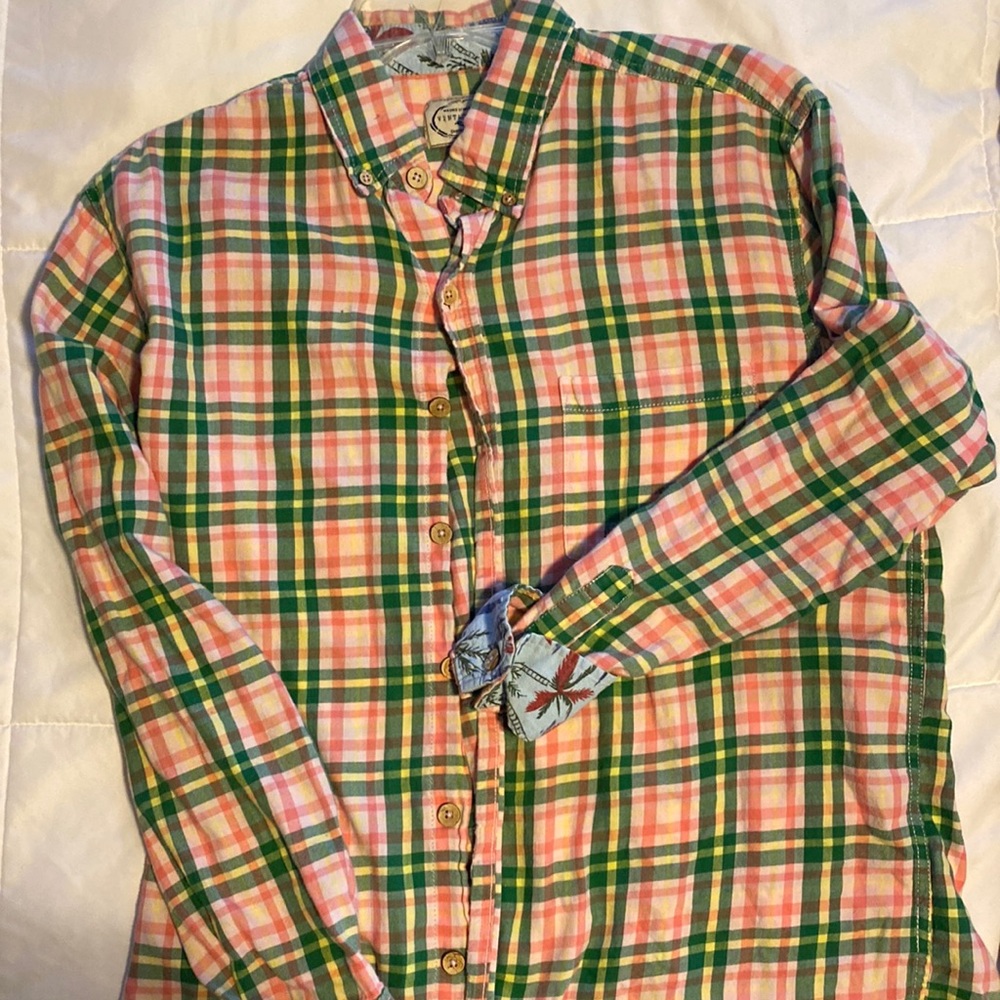 Long sleeve button down Men’s shirt